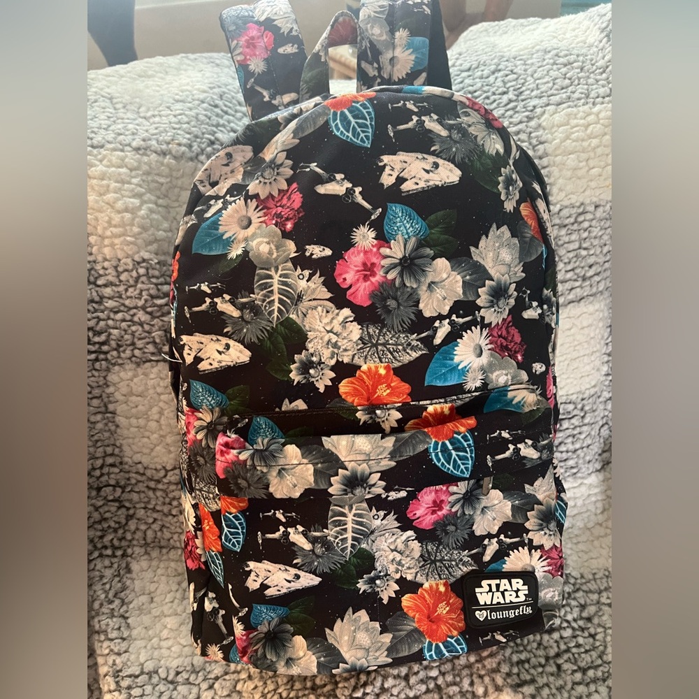 Loungefly/Star Wars Full sized Backpack!